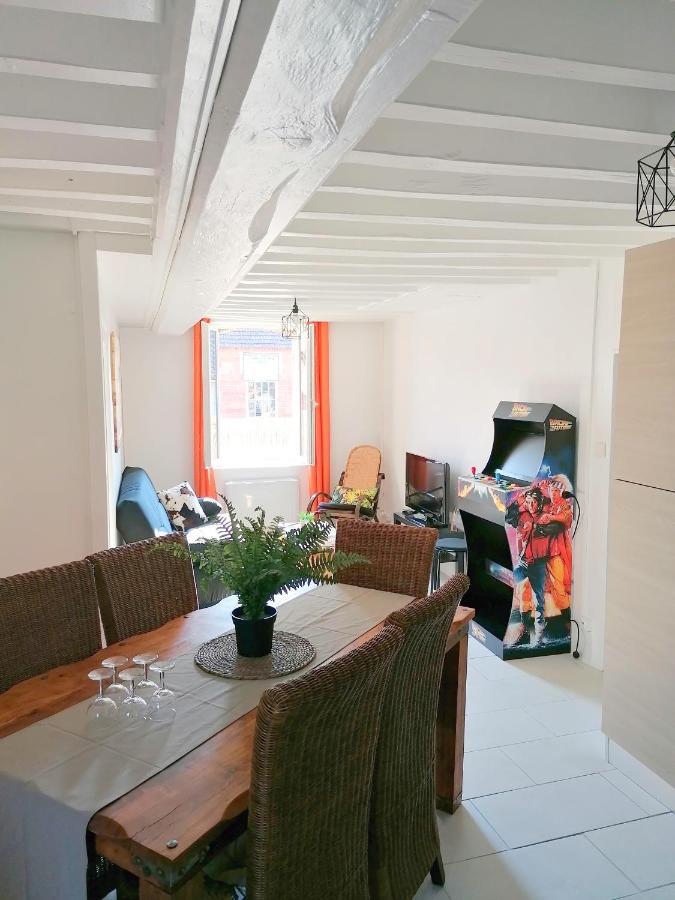 Le Cocoon D'Annabelle - Jolie Maison Avec Jeux Et Grand Jardin Pierrefitte-sur-Sauldre Εξωτερικό φωτογραφία